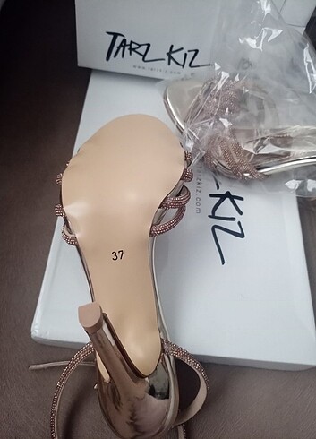 Abiye topuklu - Görsel 3