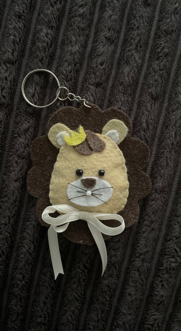 Kahverengi Kürklü Aslan Figürlü Anahtarlık - Görsel 2