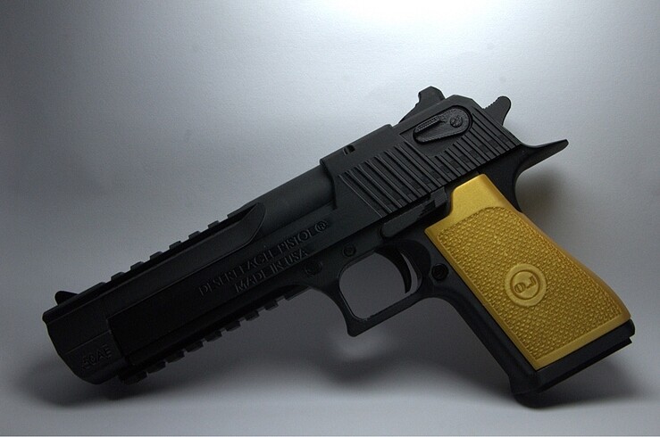 Model Desert Eagle