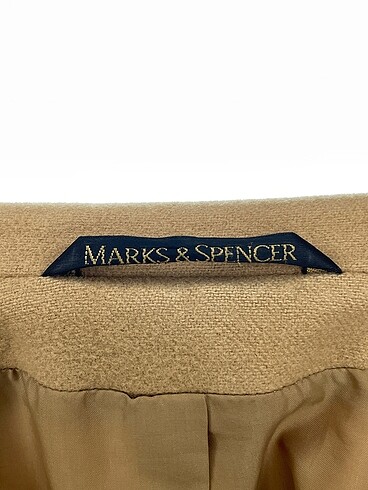 40 Beden çeşitli Renk Marks & Spencer Kaban %70 İndirimli.