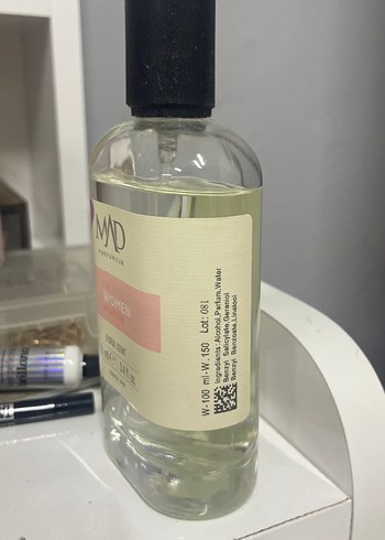 Diğer MAD Kadın Parfümü 100ml Çiçeksi Koku W150