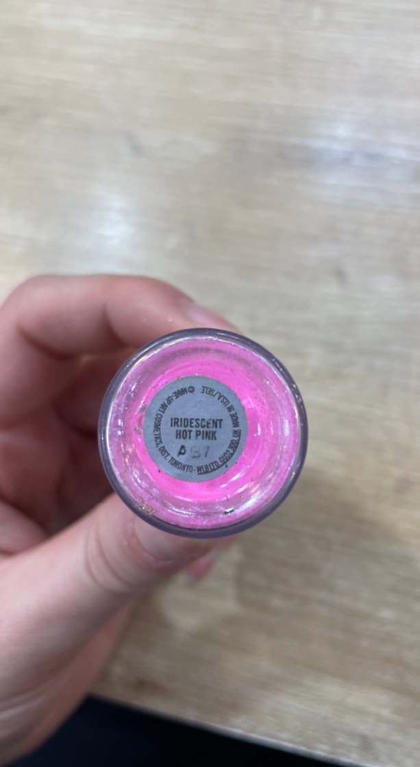 MAC Parlak Pembe Toz - Görsel 2