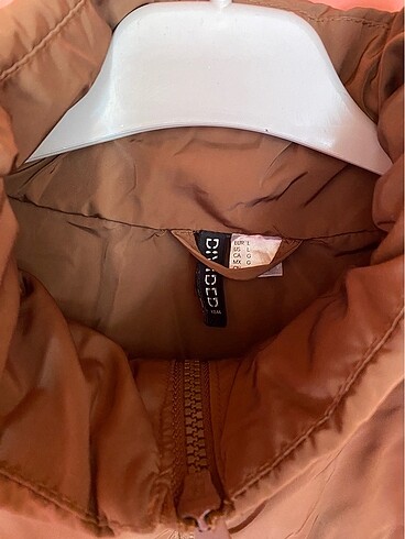 H&M h&m crop yelek mont