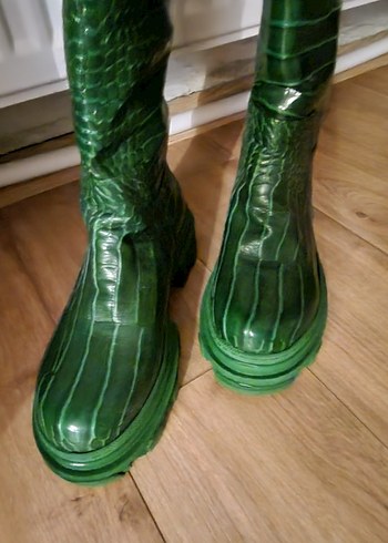 Rugan Krokodil Desenli Çizme - Görsel 8