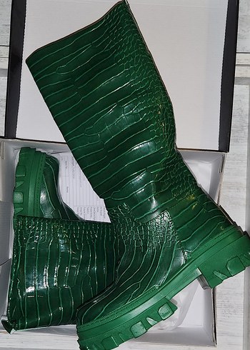 Rugan Krokodil Desenli Çizme - Görsel 6