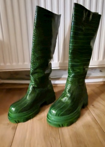 Rugan Krokodil Desenli Çizme - Görsel 7