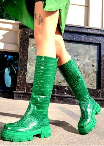 Rugan Krokodil Desenli Çizme - Görsel 3