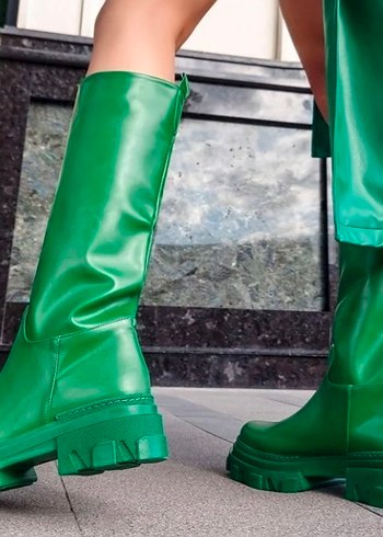 2026 nın Moda Rengi Yeşil Çizme - Görsel 3