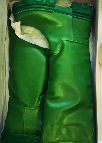 2026 nın Moda Rengi Yeşil Çizme - Görsel 5