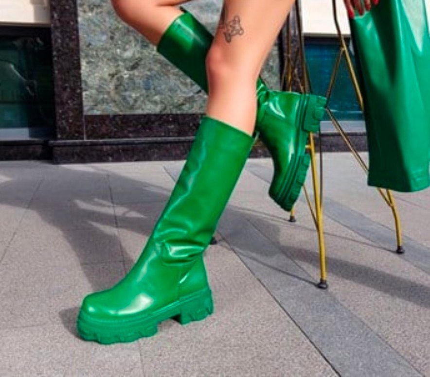 2026 nın Moda Rengi Yeşil Çizme - Görsel 4