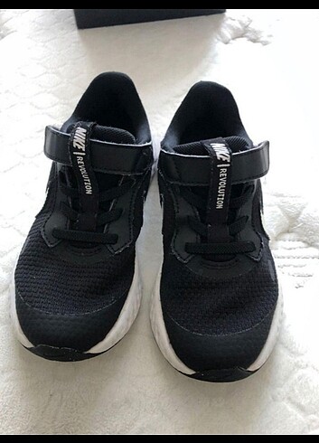 Orjinal nike çok yeni