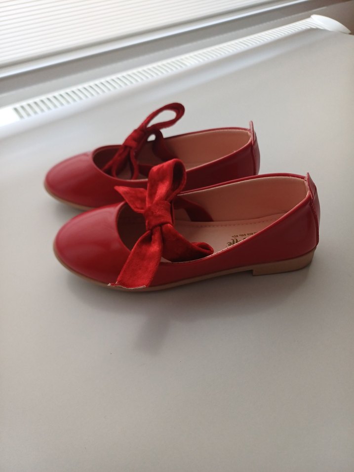 Kız Çocuk Kırmızı Fiyonk Detaylı Babet - Görsel 2