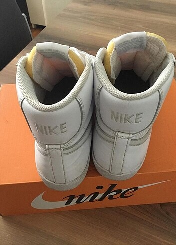 41 Beden beyaz Renk Nike blazer mid '77