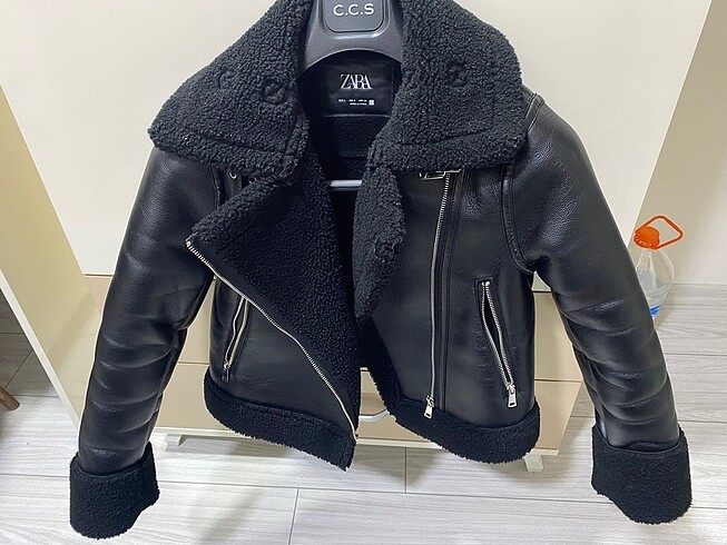 Zara biker mont