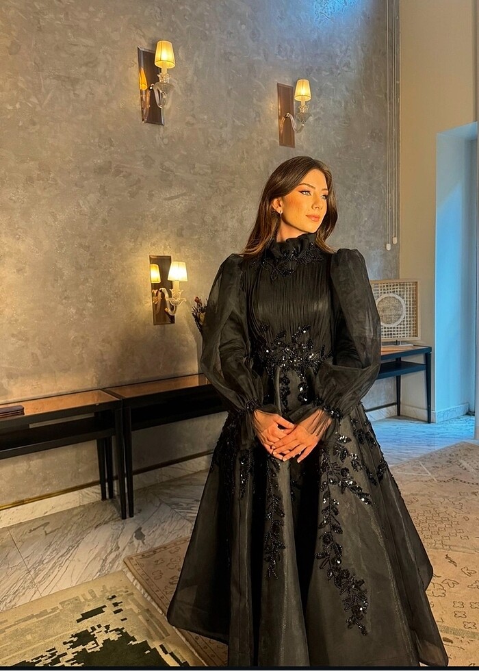 Kabarık siyah abiye - Görsel 2