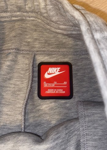 Nike Tech Gri Erkek Eşofman Altı - Görsel 4