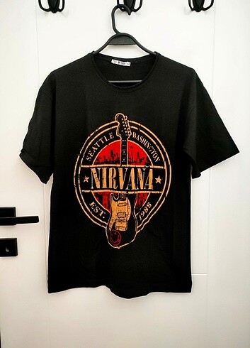 Nirvana Baskılı Metal Tshirt 