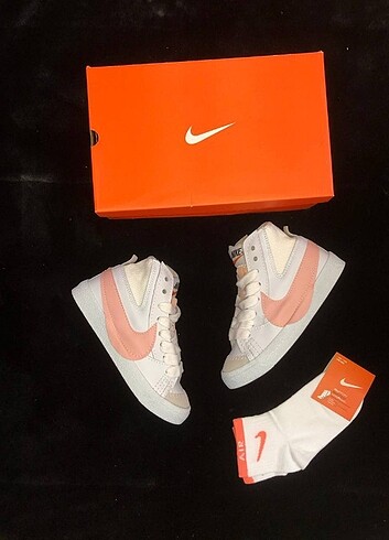 Nike Blazer Jumbo Beyaz Pembe