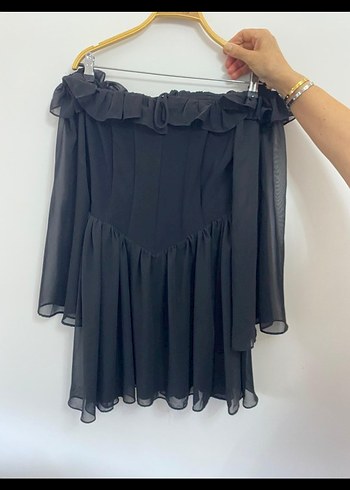 Trendyol & Milla Siyah Straplez Fırfırlı Mini Bluz