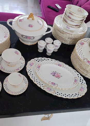 KARACA Çiçek Desenli Beyaz Yemek Takımı