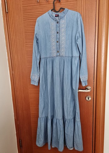 Diğer Nakışlı Düğmeli Uzun Kot Elbise