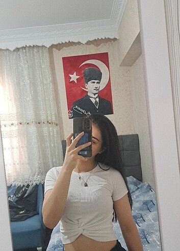 Beyaz Crop