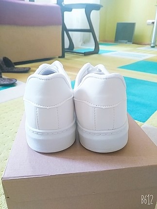 Adidas Beyaz Spor Ayakkabı