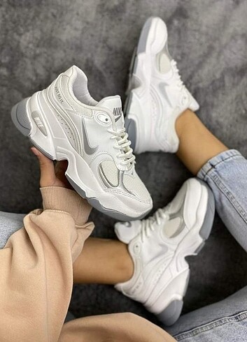 Nike Spor ayakkabı 