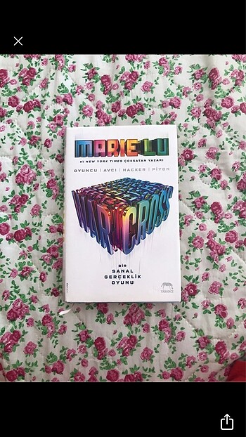 Warcross