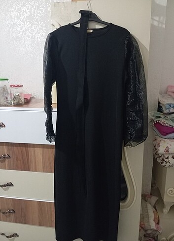 Siyah kalem elbise