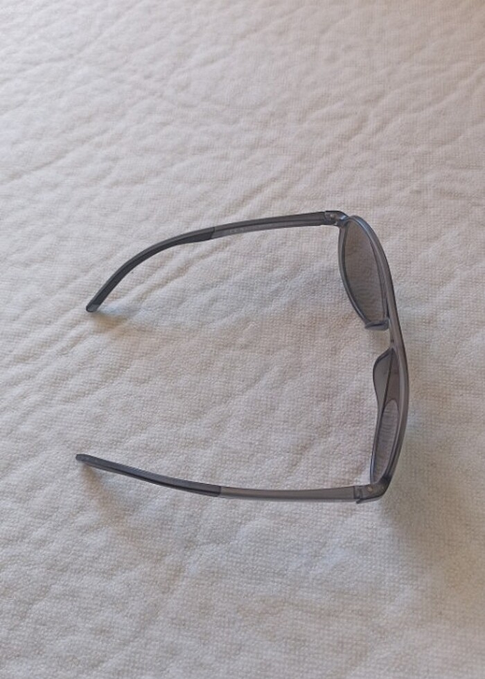 Kaliteli sıfır güneş gözlüğü - Görsel 2