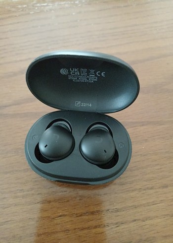 Kablosuz Siyah Kulak İçi Kulaklık ve Şarj Kutusu - Görsel 3