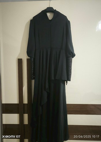 Siyah Uzun Kollu Gotik Uzun Abiye