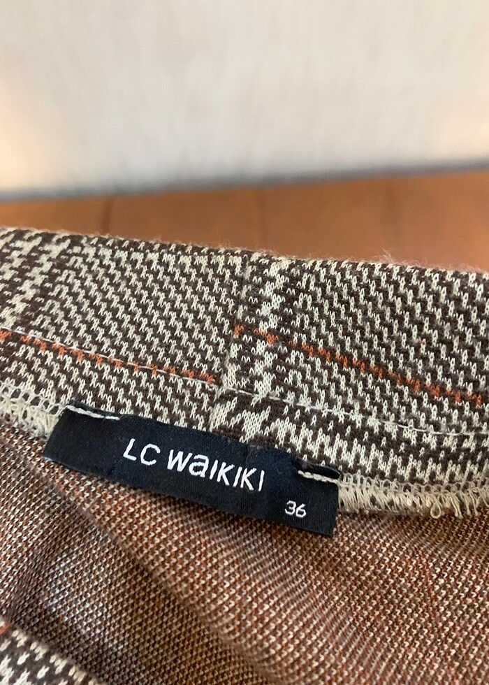 LCW marka kloş etek - Görsel 4