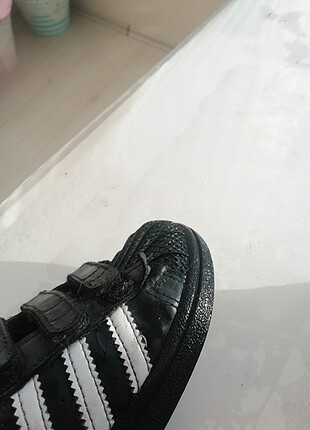 24 Beden siyah Renk Orjinal adidas ayakkabı 24 numara 