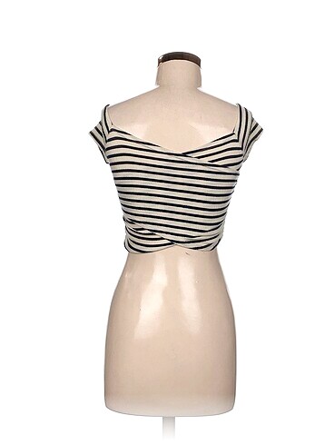 Pull and Bear T-shirt %70 İndirimli. - Görsel 3