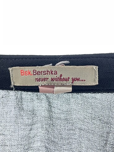 s Beden siyah Renk Bershka Bluz %70 İndirimli.