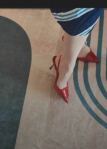 38 Beden kırmızı Renk Mango yeni sezon etiketli Rugan Stiletto 