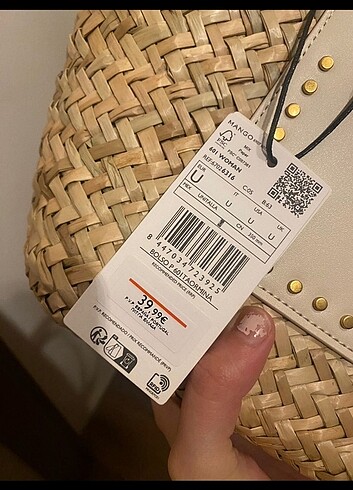 Beden MANGO ETİKETLİ YENİ SEZON HASIR ÇANTA