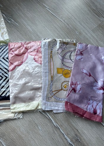 Çok Renkli Kadın Şal - Görsel 4