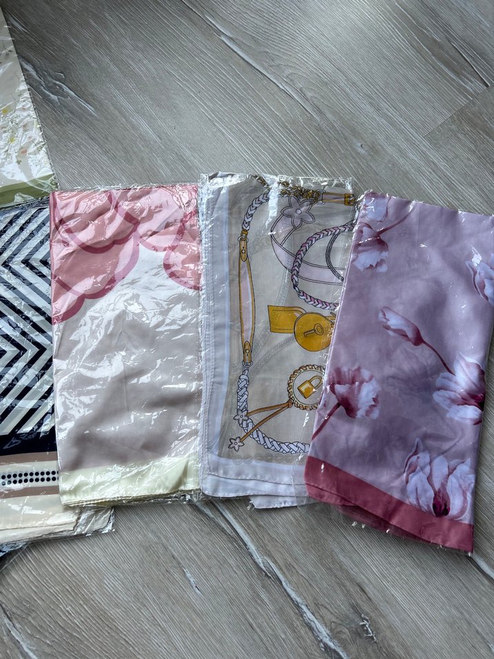 Çok Renkli Kadın Şal - Görsel 4