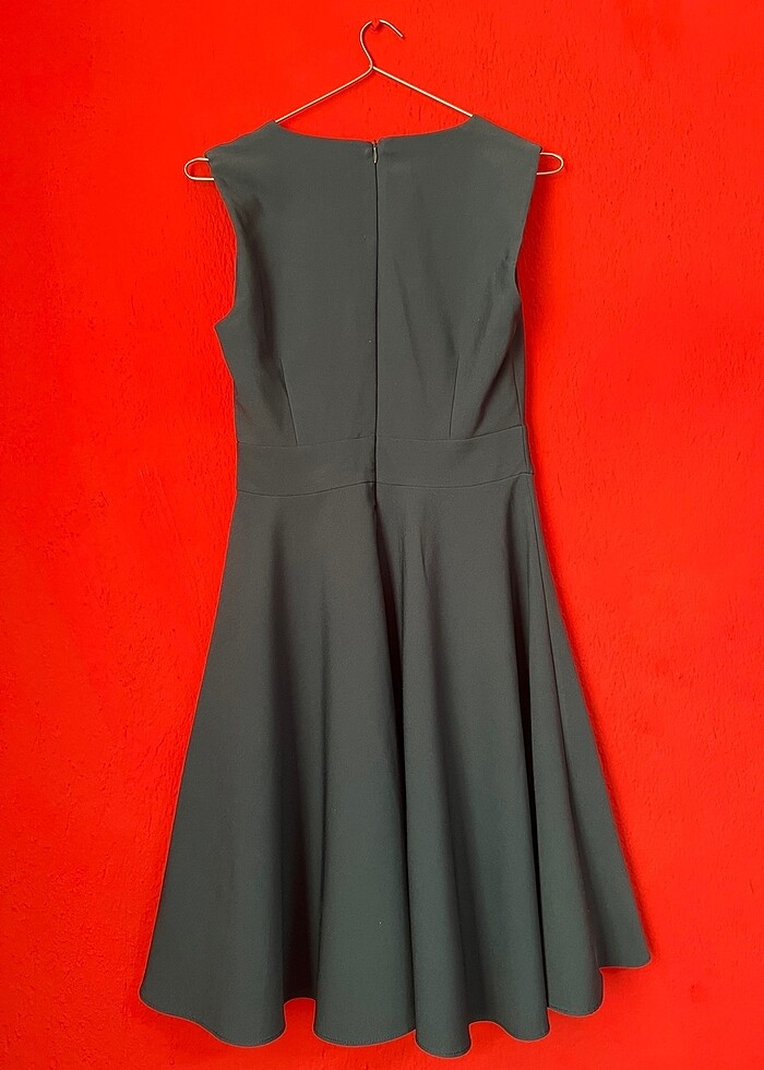 Ördek yeşili elbise - Görsel 2