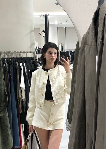 zara Düğmeli Beyaz Mini şort etek