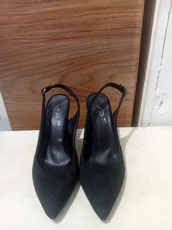 Diger Gri Yılan Desenli Tokalı Topuklu Kadın Ayakkabı - Görsel 3