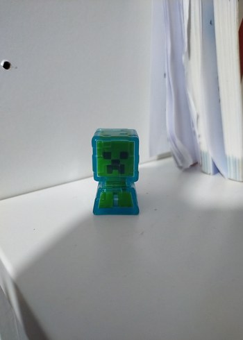 Yıldırımli creeper - Görsel 3