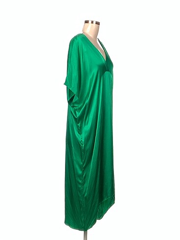 Zara Zara Kısa Elbise %70 İndirimli.