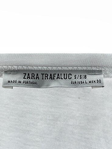 l Beden beyaz Renk Zara T-shirt %70 İndirimli.