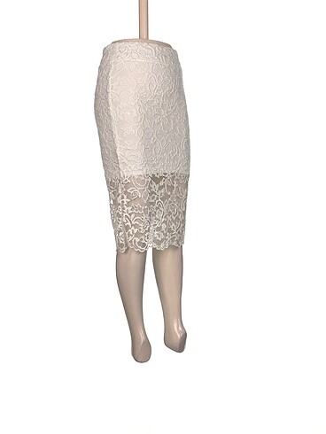 H&M H&M Mini Etek %70 İndirimli.