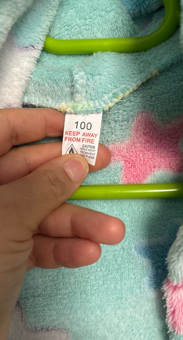 Çocuklar için Yumuşak Yıldız Desenli Bornoz - Görsel 3