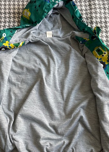 Renkli Baskılı Erkek Çocuk Kapüşonlu Yağmurluk - Görsel 4